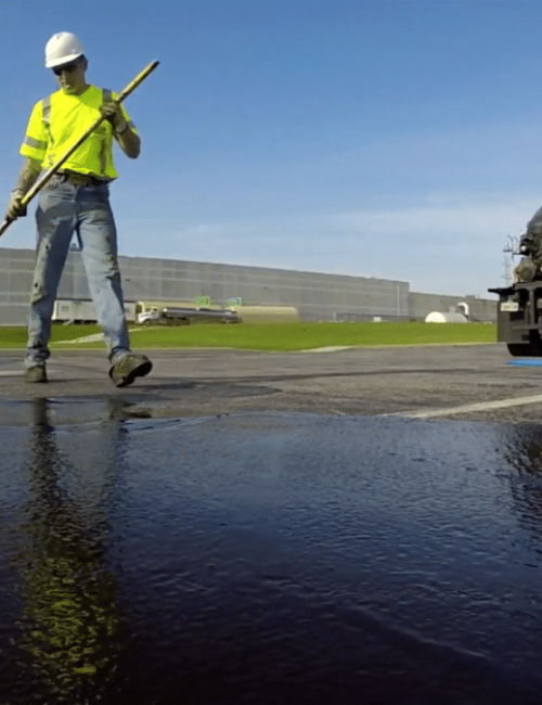 sealcoating pavement