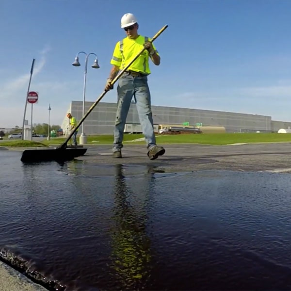 sealcoating commercial pavement